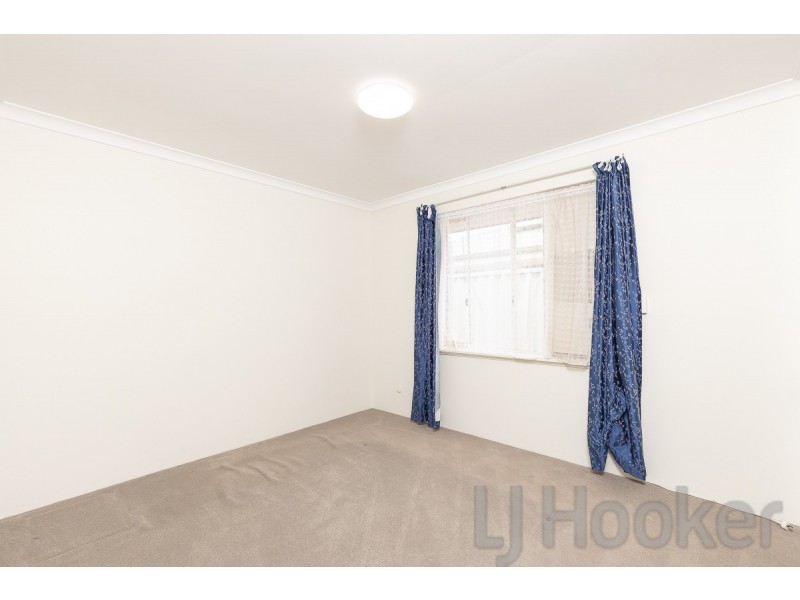 6 Chennile Vista, Halls Head WA 6210