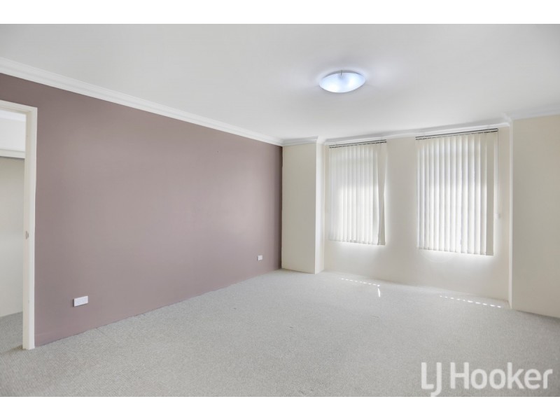 19 Lutea Road, Halls Head WA 6210