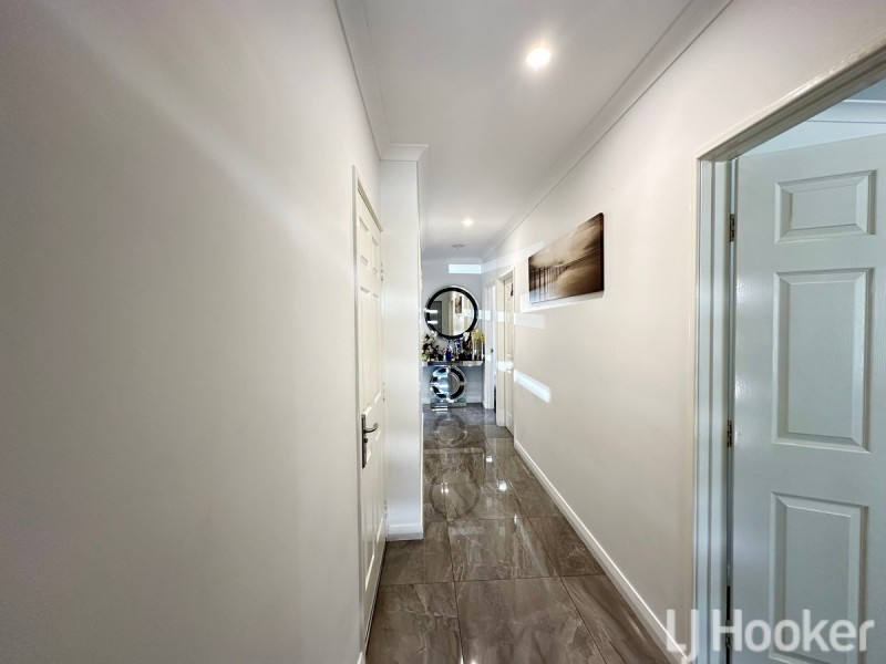 70 Hurlingham Loop, Meadow Springs WA 6210