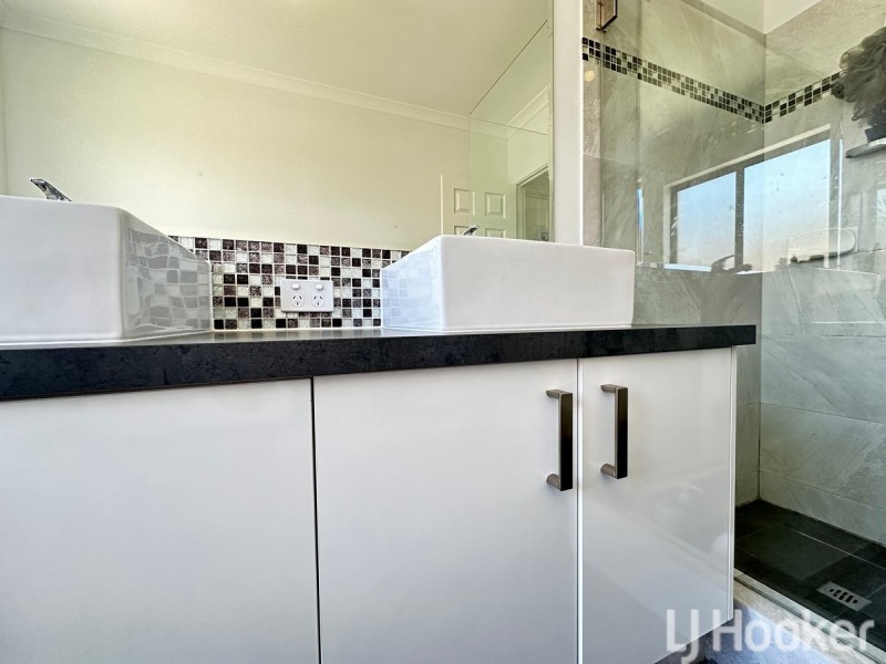 70 Hurlingham Loop, Meadow Springs WA 6210