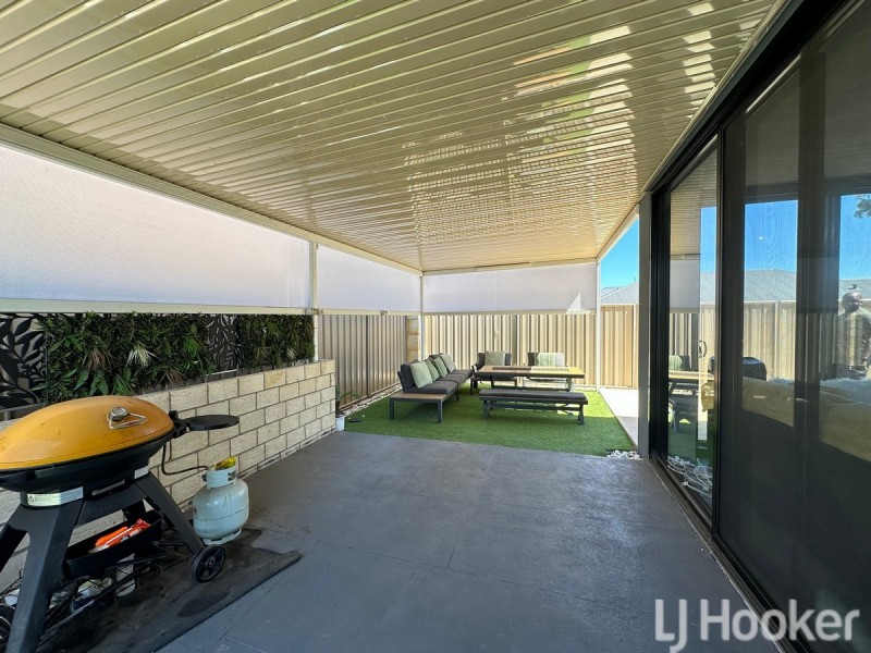 70 Hurlingham Loop, Meadow Springs WA 6210