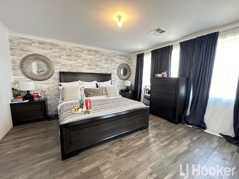 70 Hurlingham Loop, Meadow Springs WA 6210