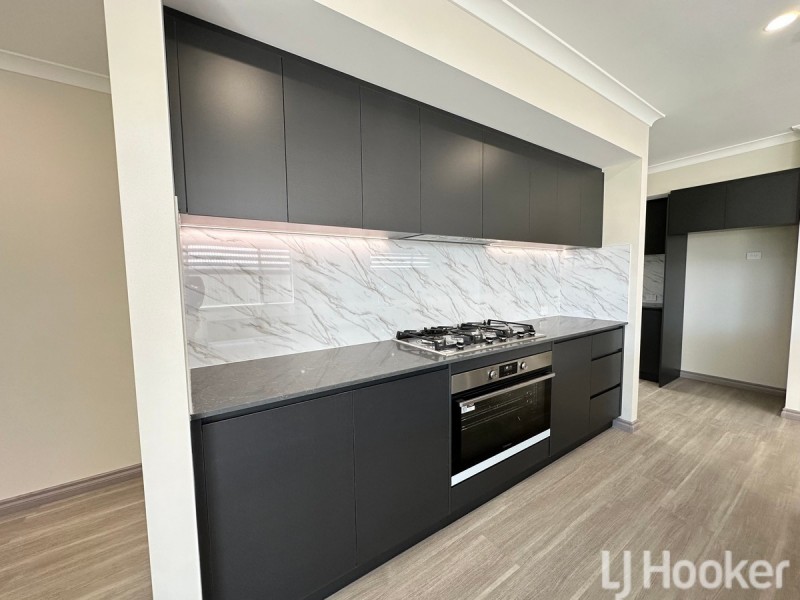 28 Middalya Road, Golden Bay WA 6174