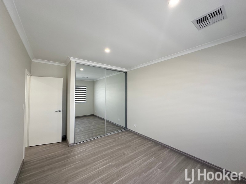 28 Middalya Road, Golden Bay WA 6174