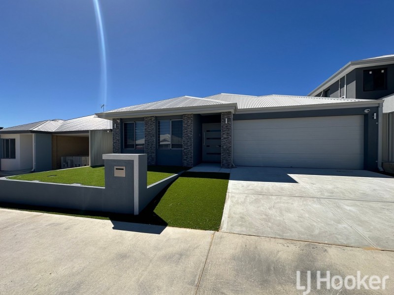 28 Middalya Road, Golden Bay WA 6174