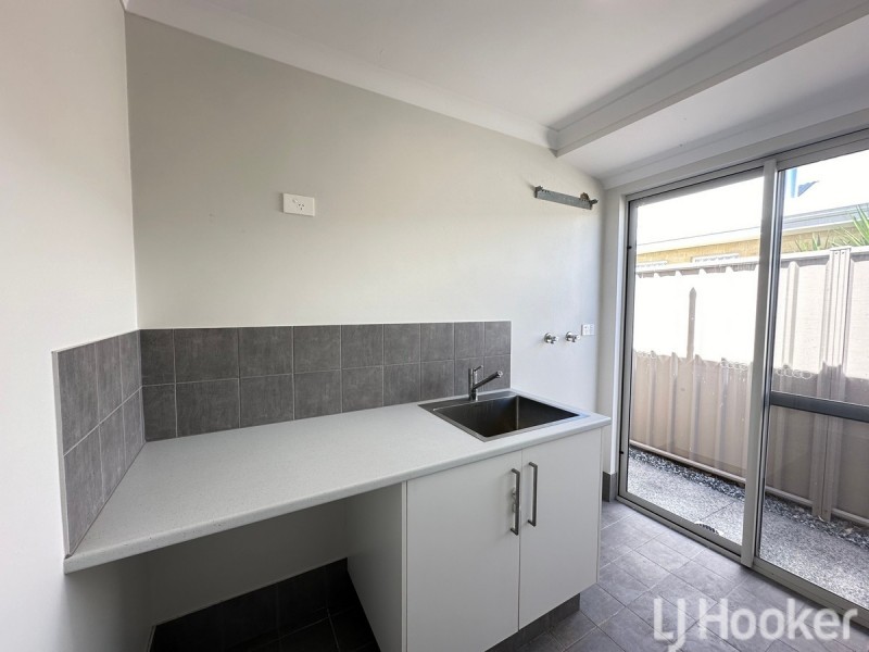 101 Hurlingham Loop, Meadow Springs WA 6210