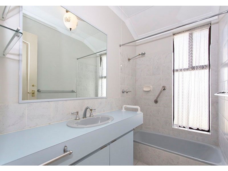 57 Malibu Road, Safety Bay WA 6169