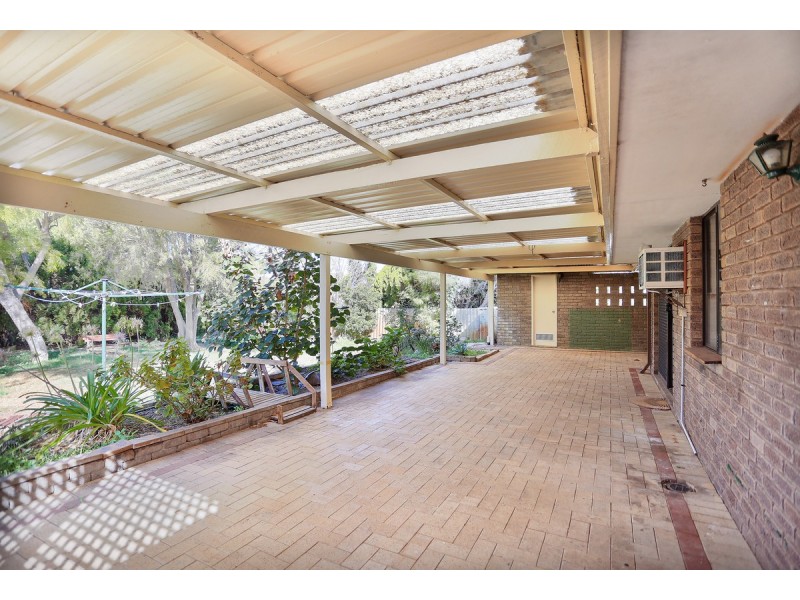 57 Malibu Road, Safety Bay WA 6169