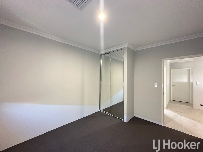 8 Coronado Way, Madora Bay WA 6210