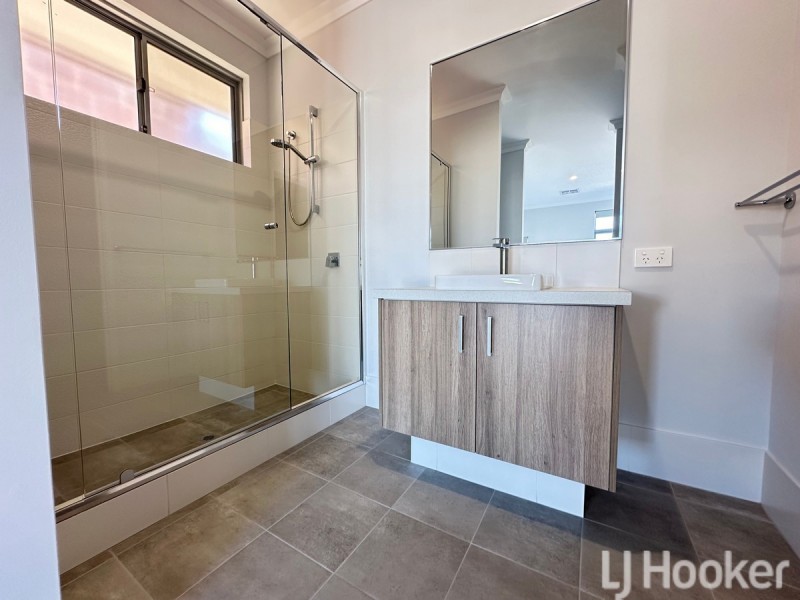 37 Sarasota Loop, Madora Bay WA 6210