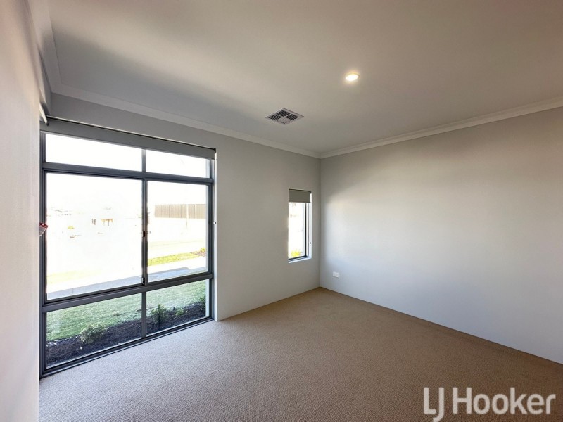 37 Sarasota Loop, Madora Bay WA 6210