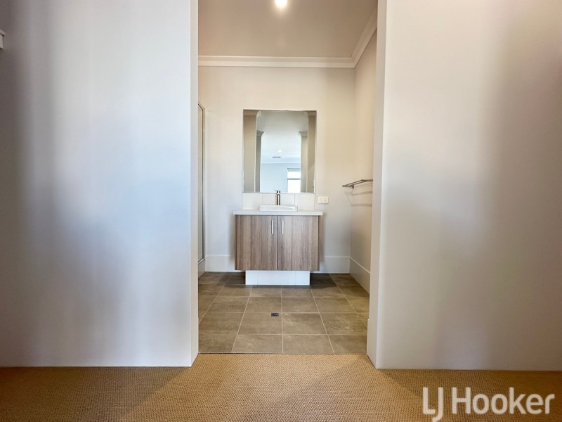 37 Sarasota Loop, Madora Bay WA 6210