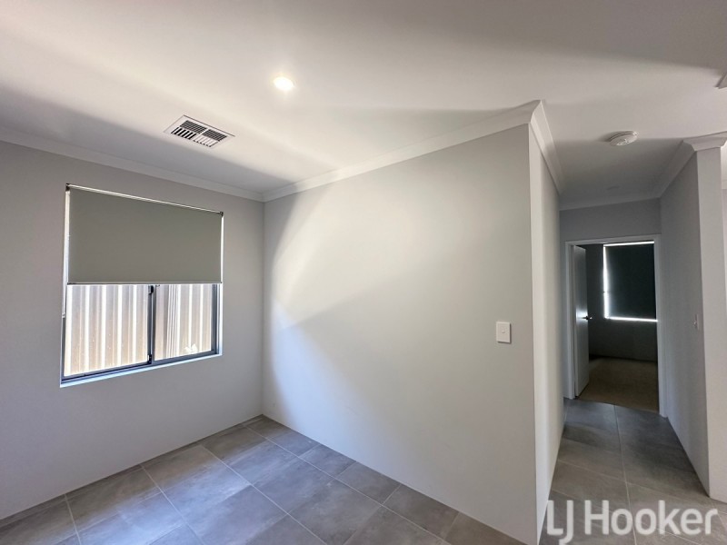 37 Sarasota Loop, Madora Bay WA 6210