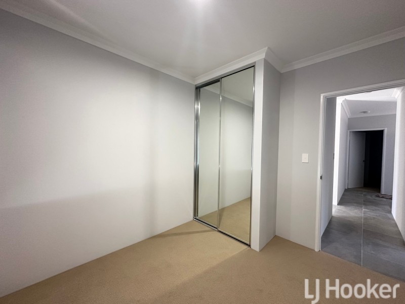 37 Sarasota Loop, Madora Bay WA 6210