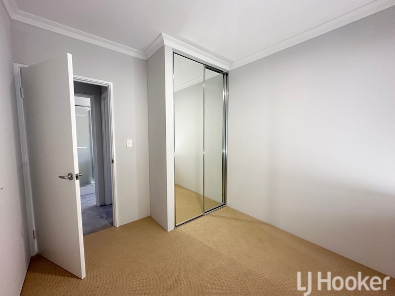 37 Sarasota Loop, Madora Bay WA 6210