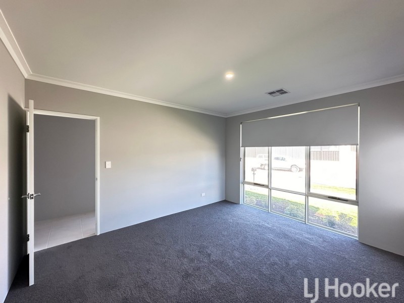 51 Sarasota Loop, Madora Bay WA 6210