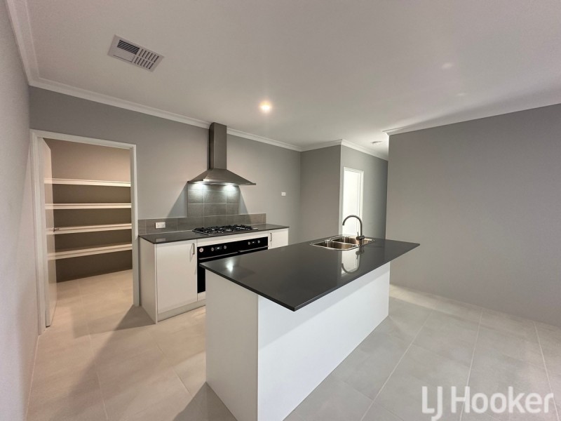 51 Sarasota Loop, Madora Bay WA 6210