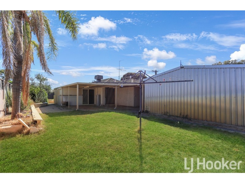 5 Yelta Street, Greenfields WA 6210