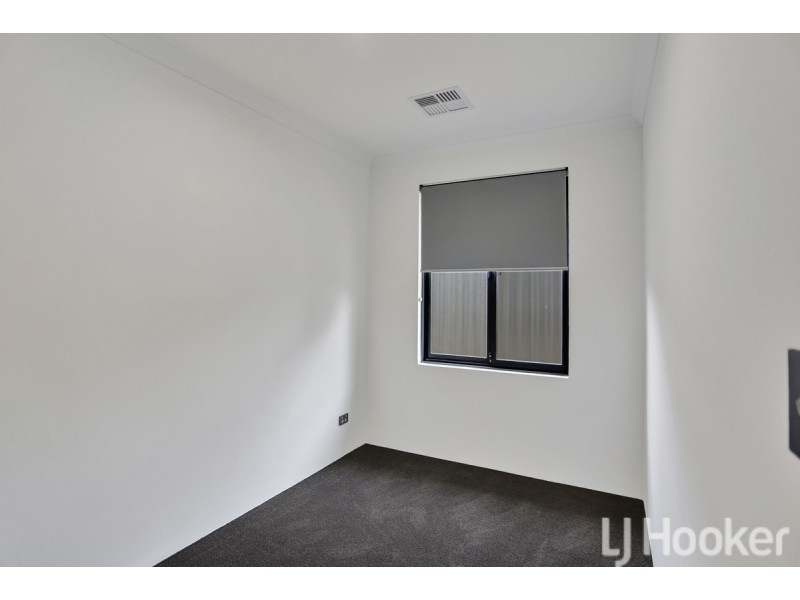 33 Sarasota Loop, Madora Bay WA 6210