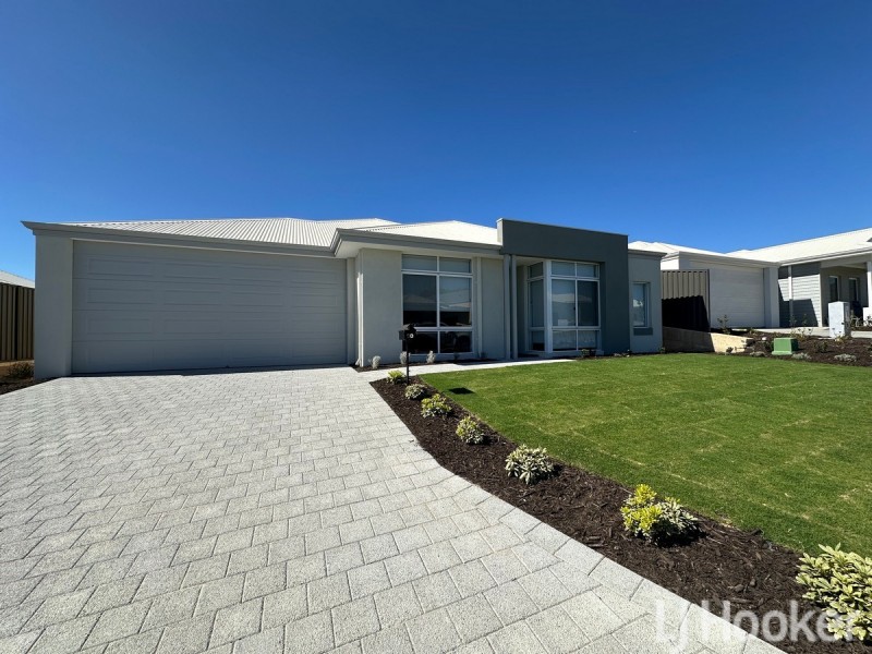 30 Sarasota Loop, Madora Bay WA 6210