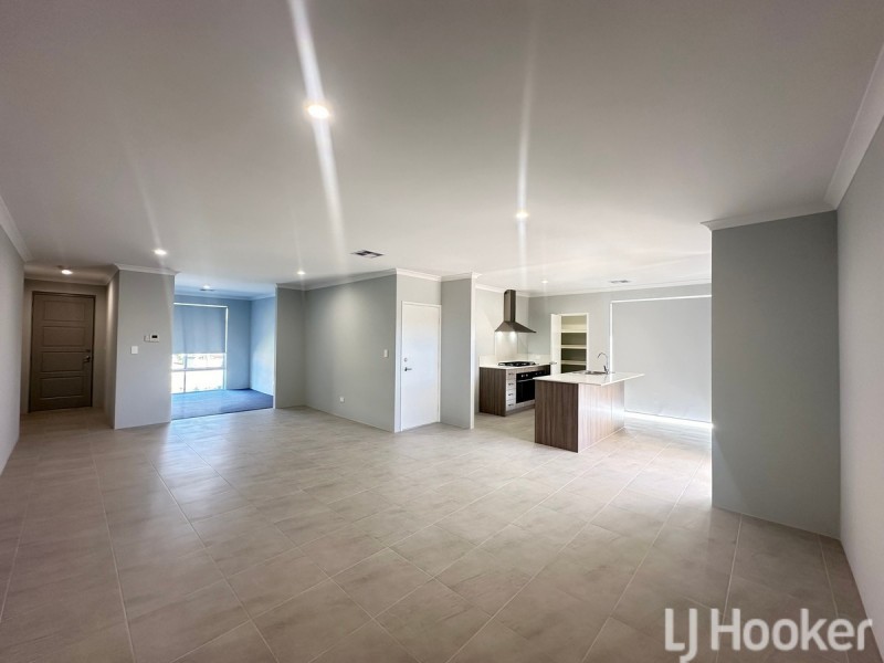 30 Sarasota Loop, Madora Bay WA 6210