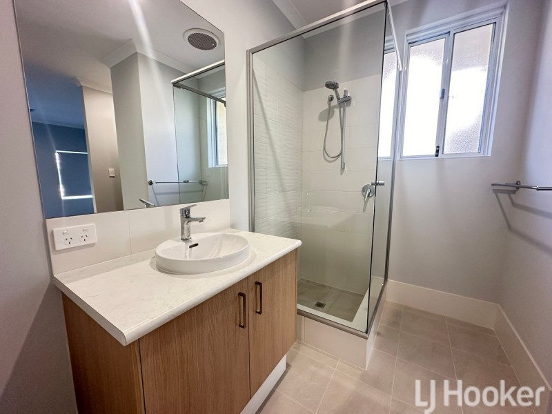 30 Sarasota Loop, Madora Bay WA 6210