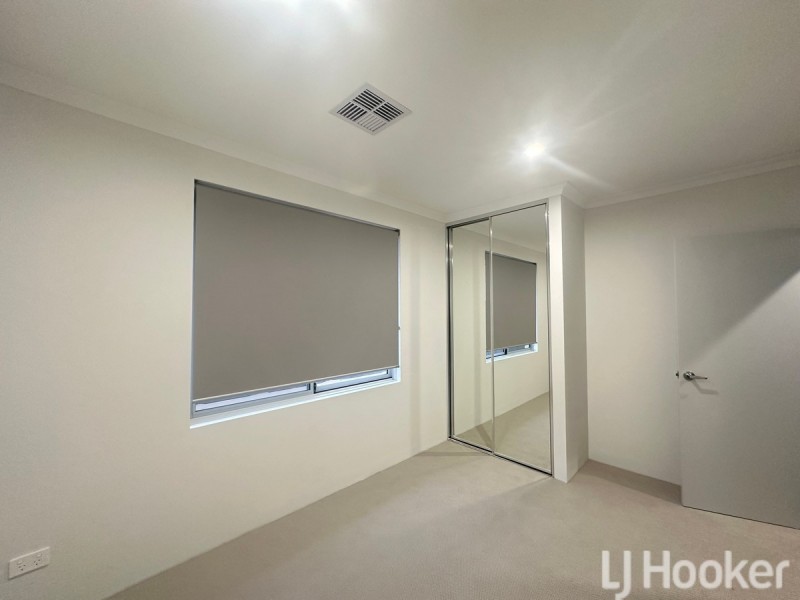 7 Moonlight Street, Madora Bay WA 6210