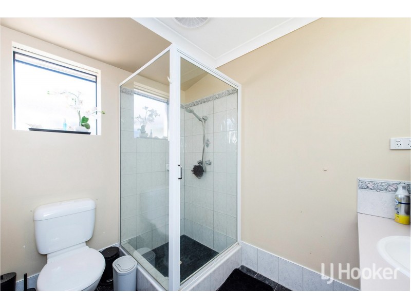 32 Exchequer Avenue, Greenfields WA 6210