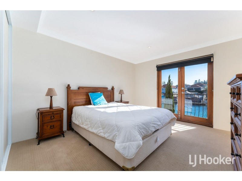 27/18 Port Quays, Wannanup WA 6210