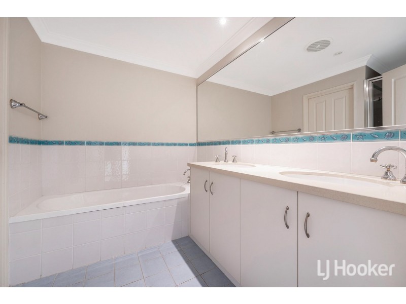 27/18 Port Quays, Wannanup WA 6210