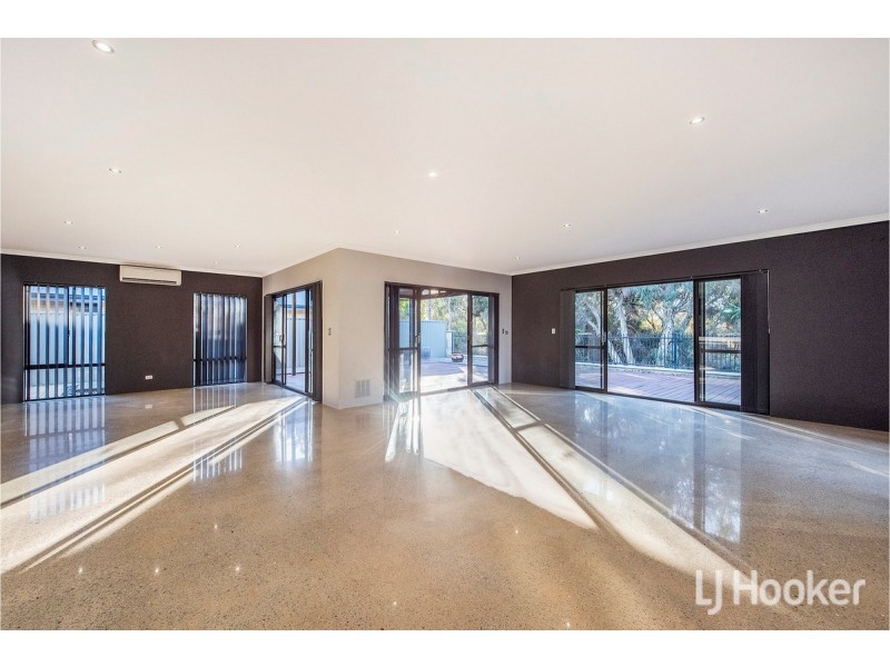 40 Placid Bend, South Yunderup WA 6208