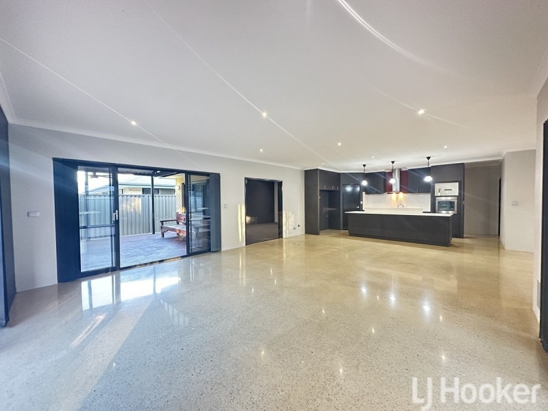 40 Placid Bend, South Yunderup WA 6208