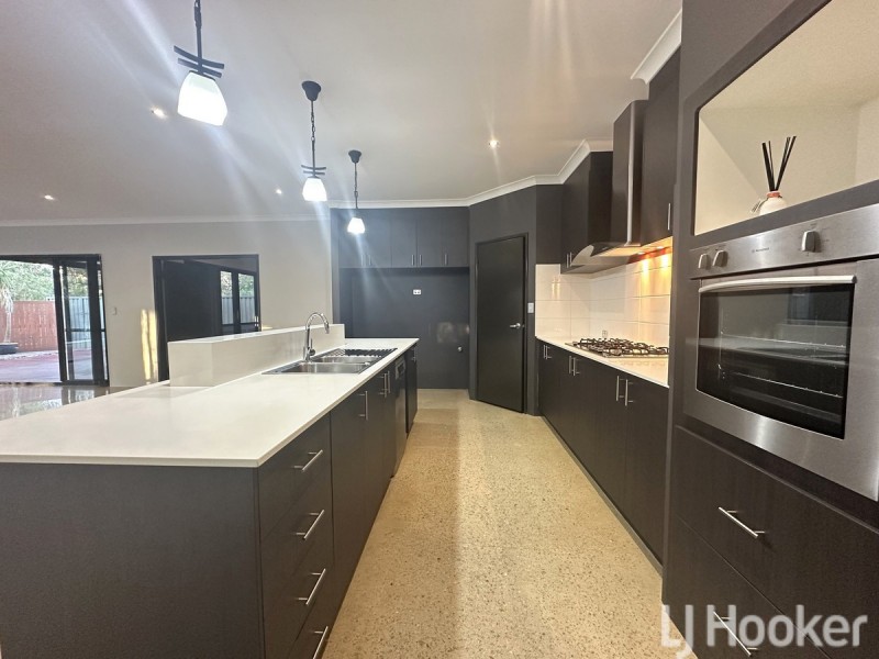 40 Placid Bend, South Yunderup WA 6208