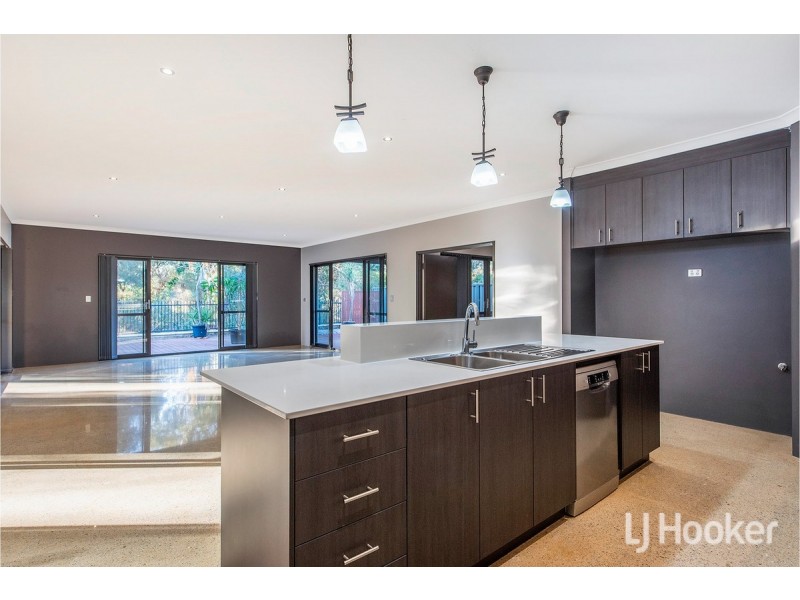 40 Placid Bend, South Yunderup WA 6208