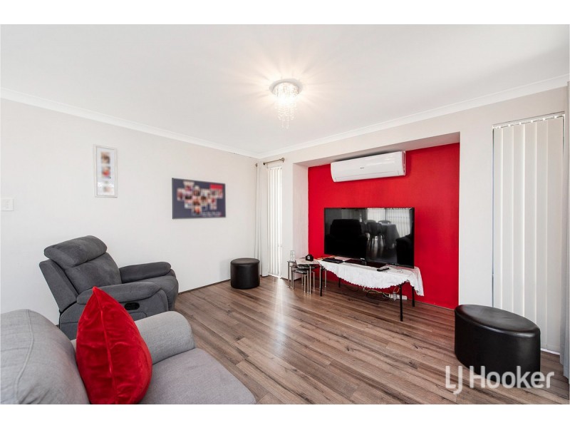 15 Ventura Way, Meadow Springs WA 6210