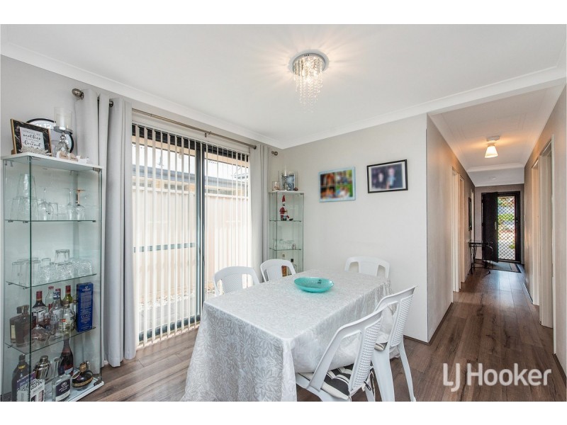 15 Ventura Way, Meadow Springs WA 6210