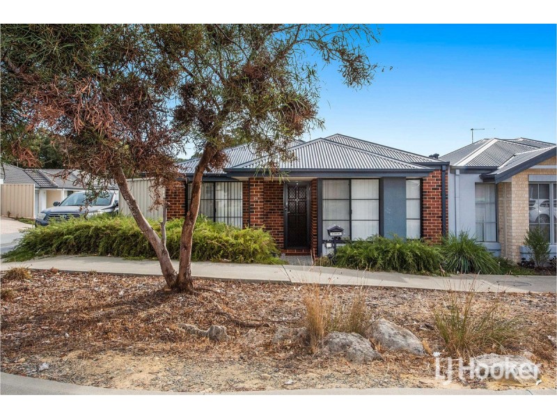 15 Ventura Way, Meadow Springs WA 6210