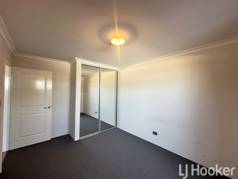 3 Dragonfly Boulevard, Lakelands WA 6180