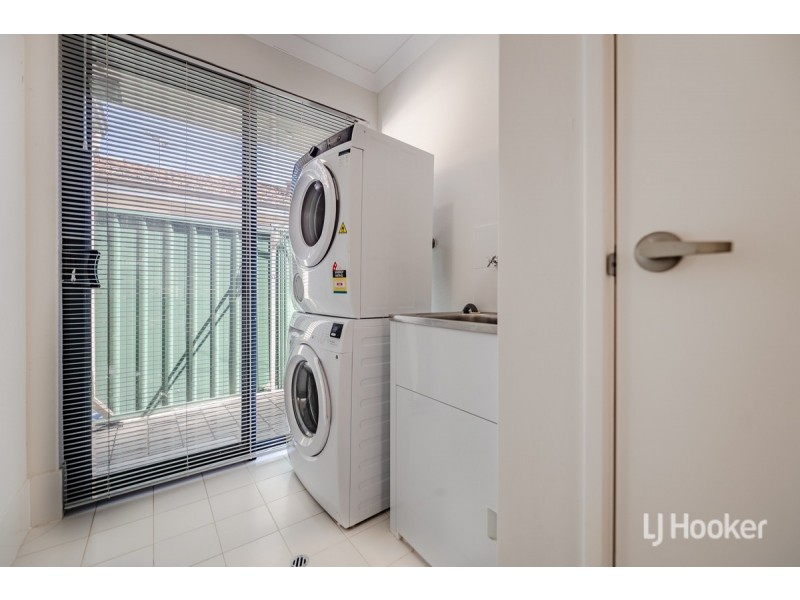 4/21 Fourth Avenue, Mandurah WA 6210