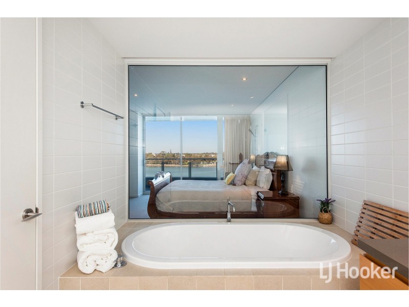 603/5 Marco Polo Drive, Mandurah WA 6210