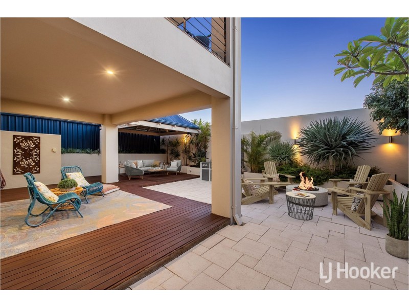 95 Leighton Road, Halls Head WA 6210