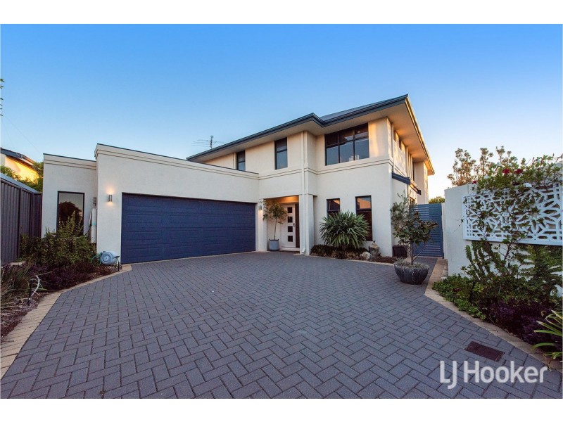 95 Leighton Road, Halls Head WA 6210