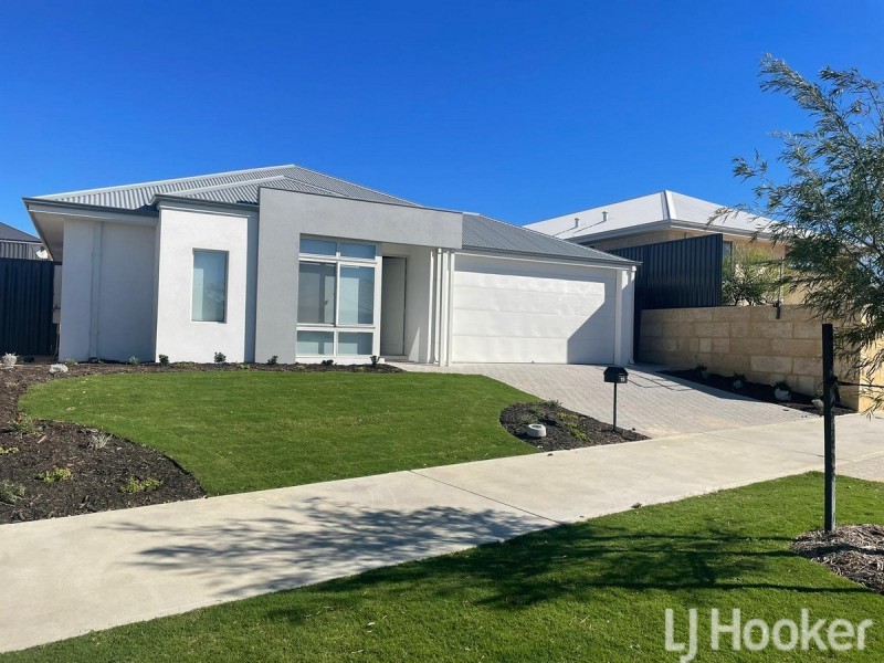 19 Huntington Street, Madora Bay WA 6210