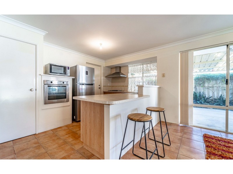 115 San Sebastian Boulevard, Port Kennedy WA 6172