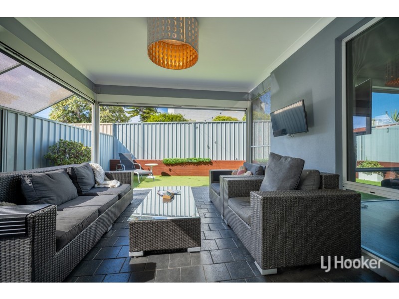 20/19 Malibu Road, Safety Bay WA 6169