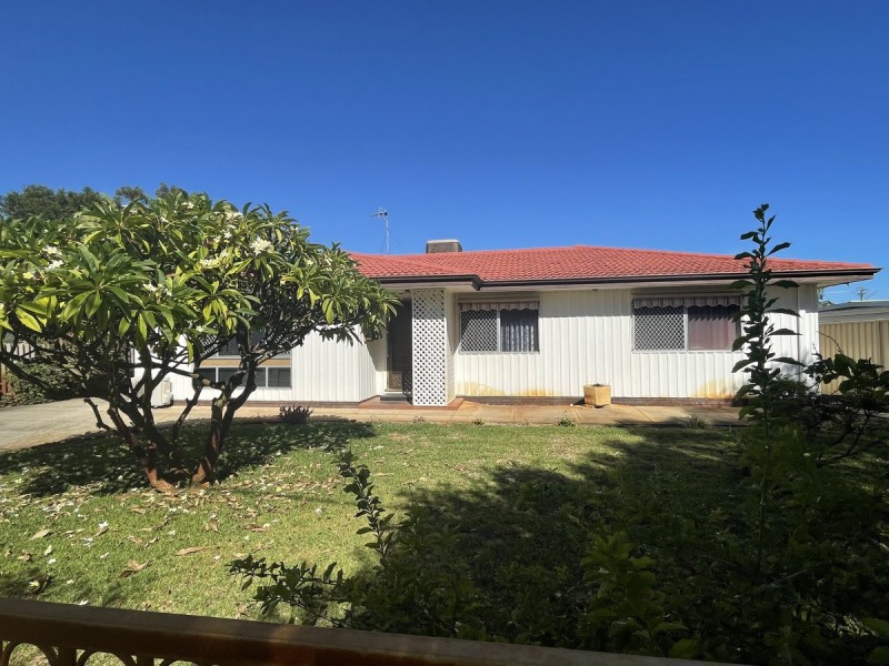 15 Duncan Street, Coodanup WA 6210