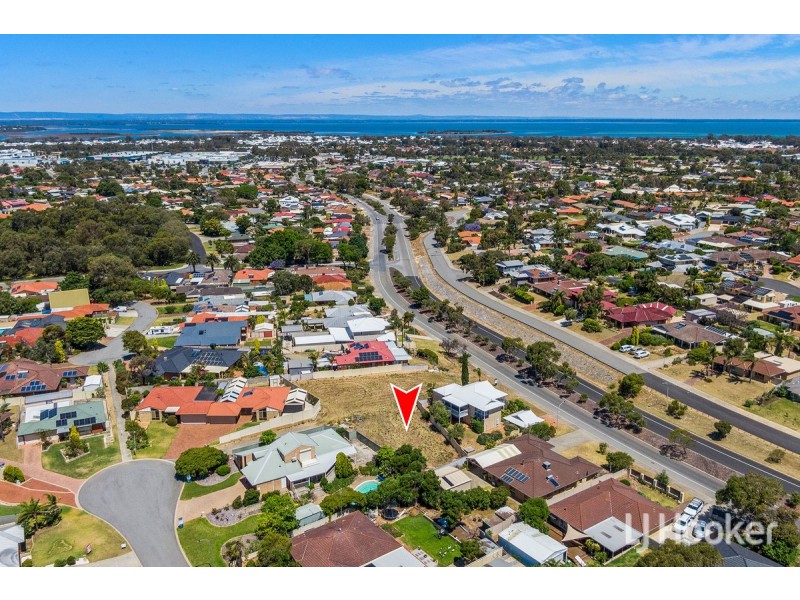 9A Darter Place, Halls Head WA 6210