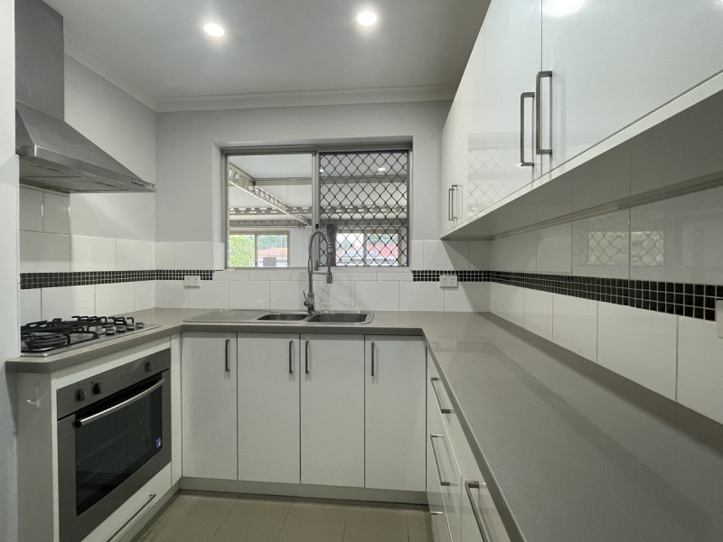 27 Hennessy Street, Mandurah WA 6210