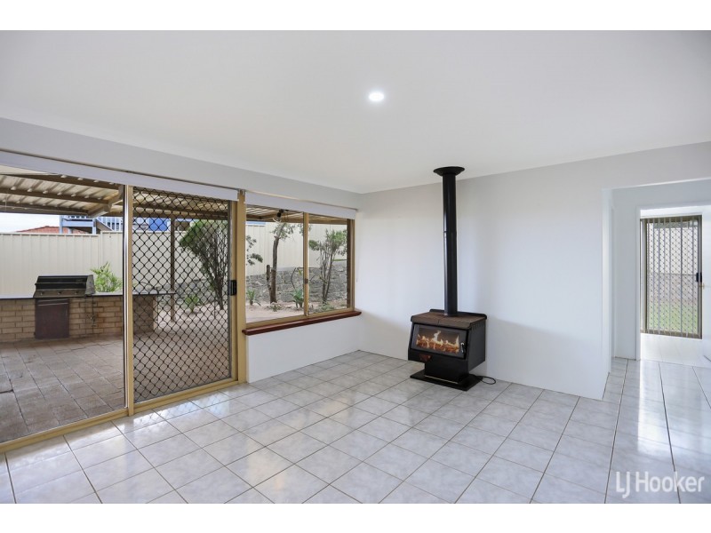 29 Seawind Drive, Silver Sands WA 6210