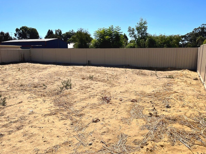 6 Banjup Road, Greenfields WA 6210